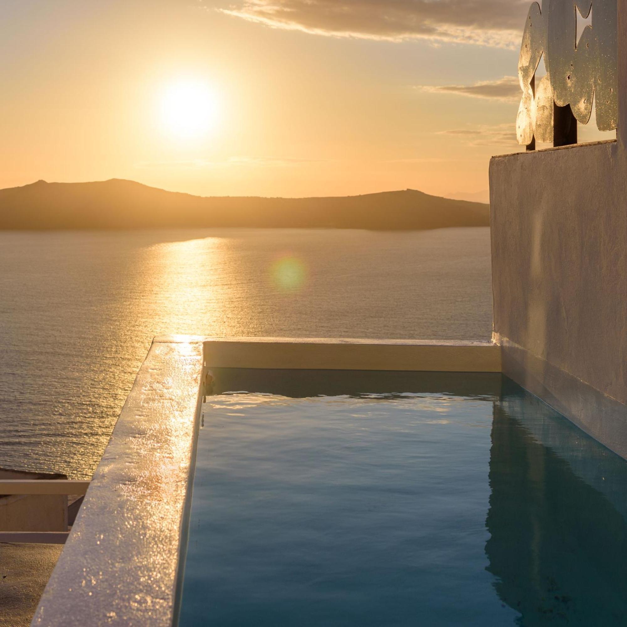 Revelis Villa & Canava Fira  Exterior photo
